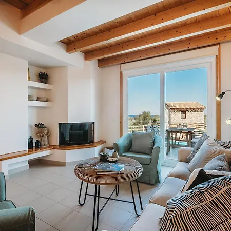 Dolce Luxury Villa *